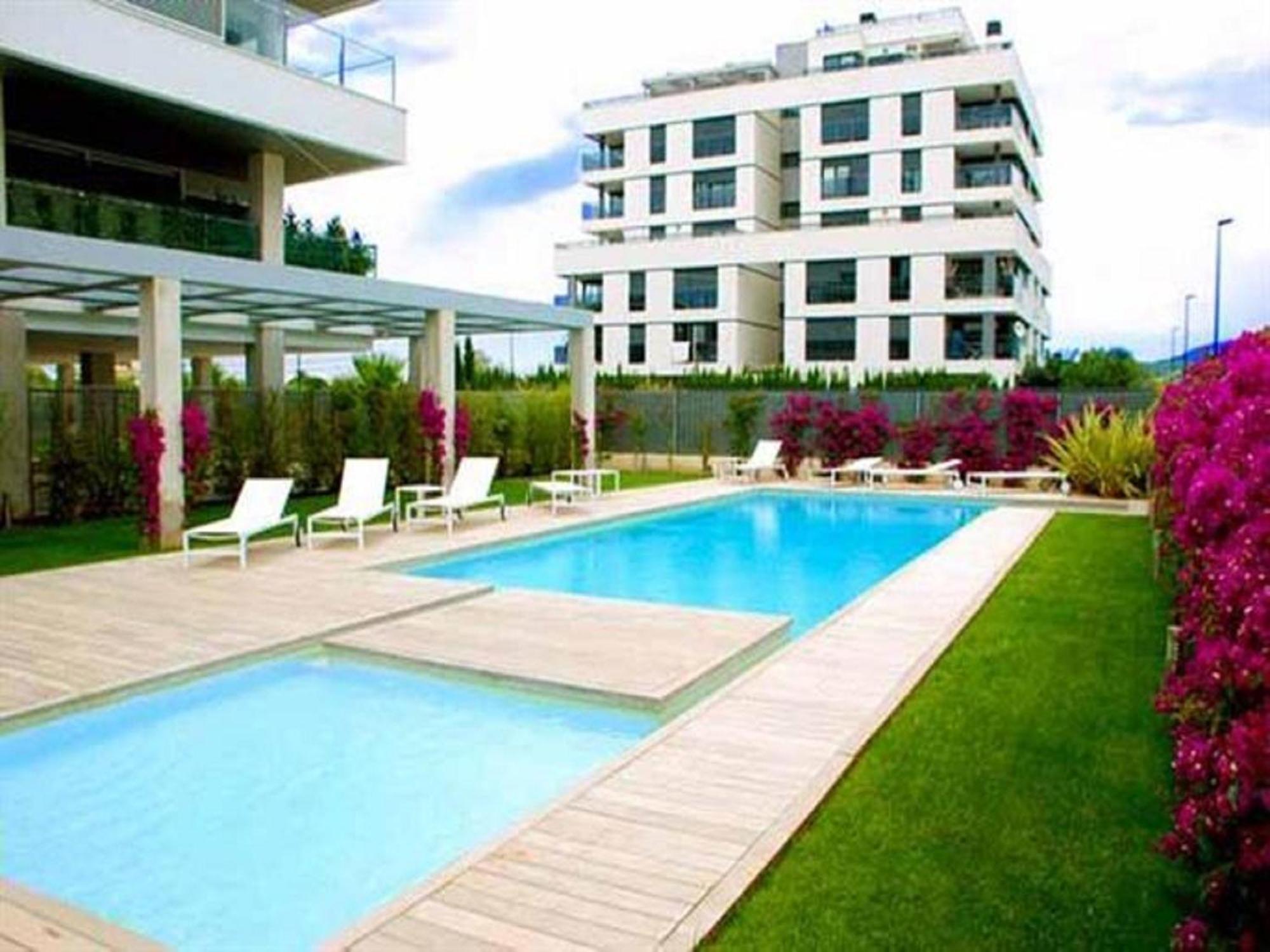 Apartment Ikebana Ibiza Town Luaran gambar
