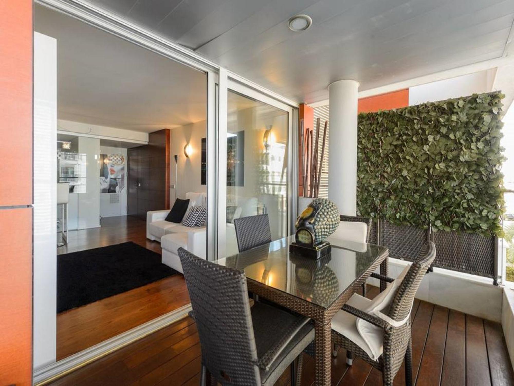 Apartment Ikebana Ibiza Town Luaran gambar